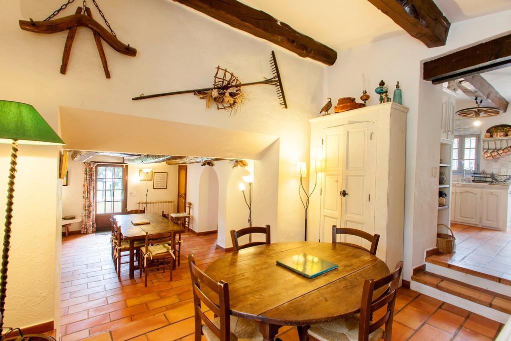 Willa Domaine De La Provenc'Ane Salernes Zewnętrze zdjęcie